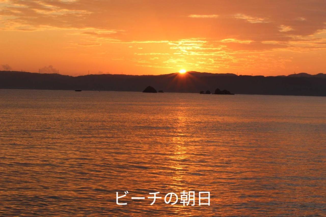エメラルドグリーンの古宇利島まで3分で完全プライベート1棟貸のsun Floral 別墅 Nago